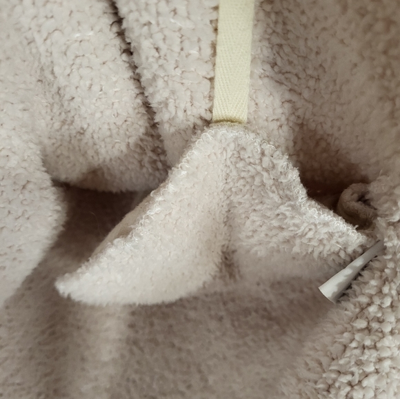 ALTAR'D STATE Teddy Bear Pullover Sherpa Small - Picture 2 of 7